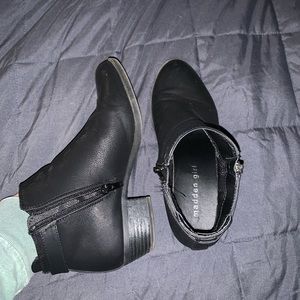 Steve Madden booties